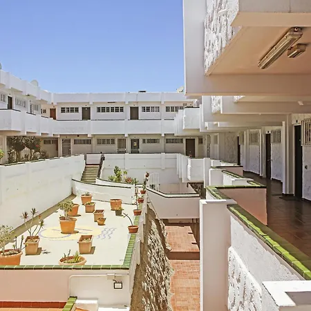 Sunny Terrace Chaparral Апартаменты *